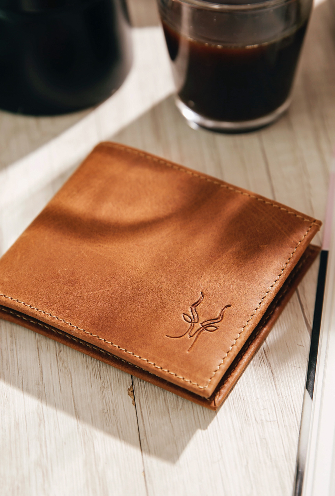 HONEY BI-FOLD WALLET