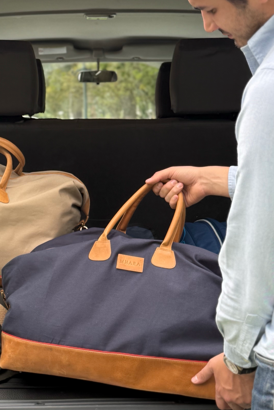 NAVY WEEKEND BAG