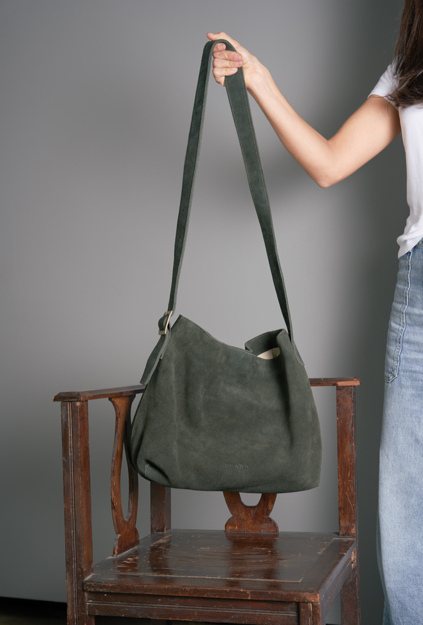 GREEN-PINE DAILY BAG