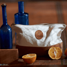 Cargar imagen en el visor de la galería, TRAVEL POUCH
